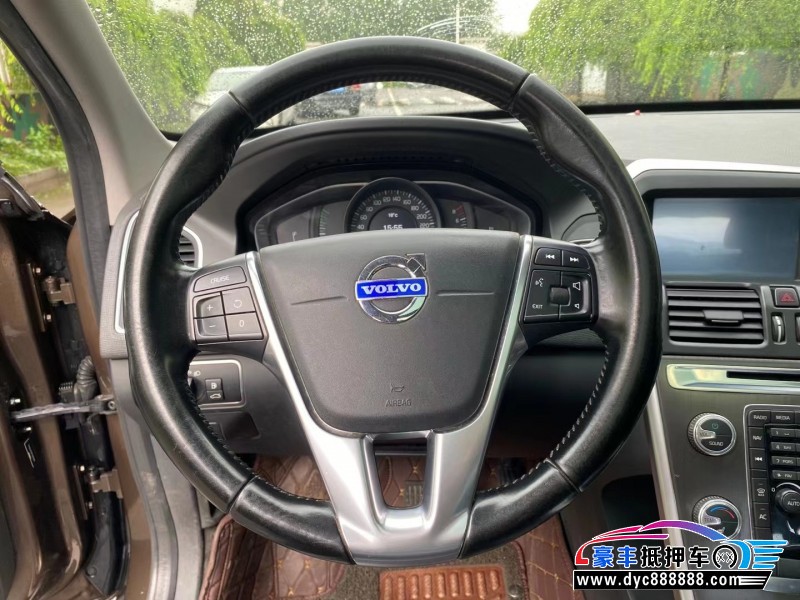 15年沃尔沃XC60SUV抵押车出售