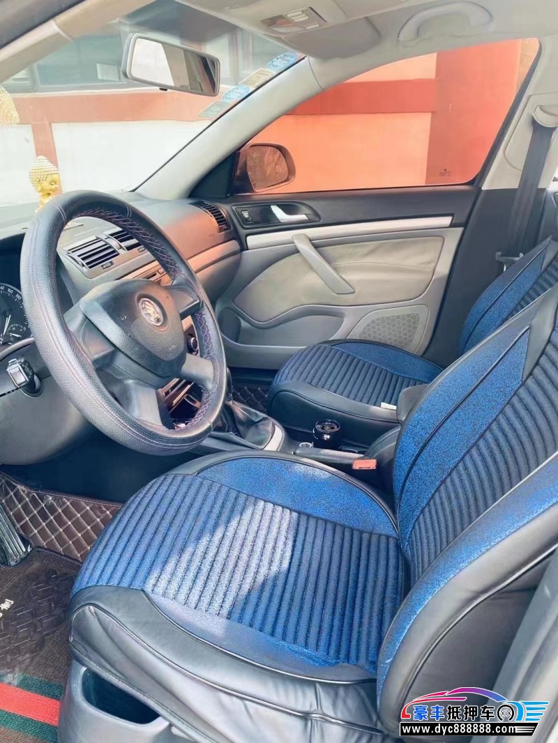 14年斯柯达明锐轿车抵押车出售