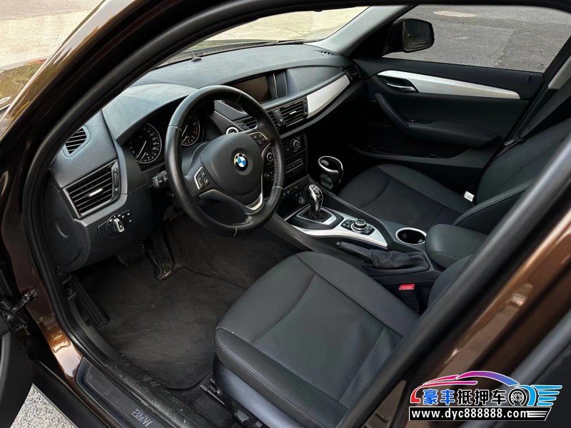 15年宝马X1SUV抵押车出售