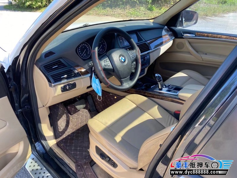11年宝马X5SUV抵押车出售