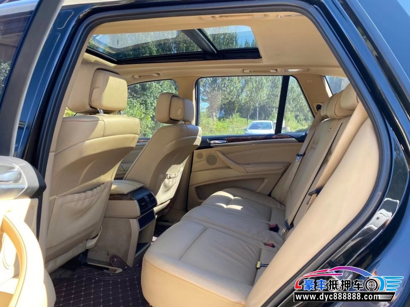 11年宝马X5SUV抵押车出售