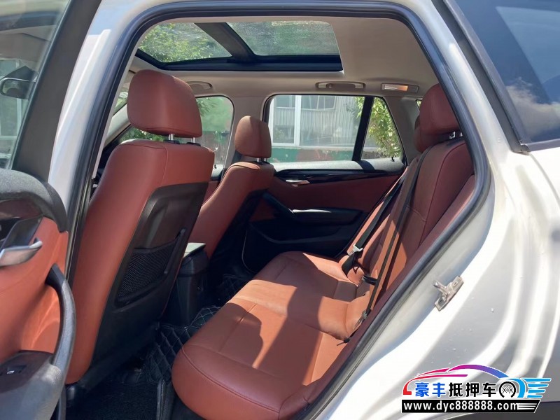 11年宝马X1SUV抵押车出售