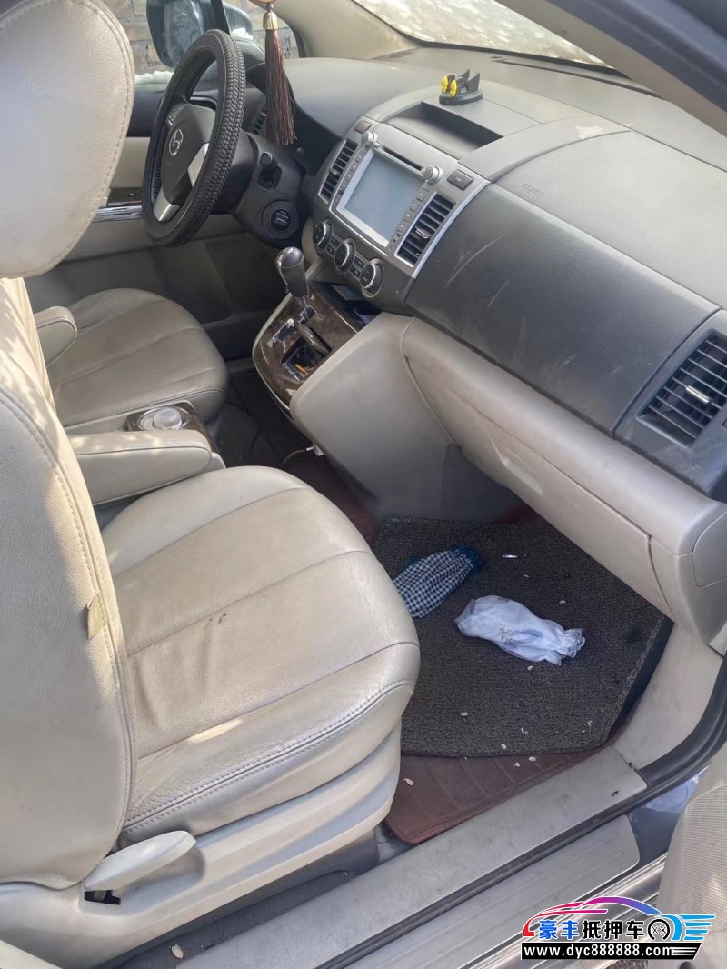 11年马自达马自达8MPV抵押车出售