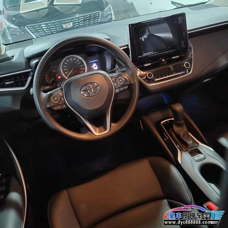 22年丰田凌尚轿车抵押车出售