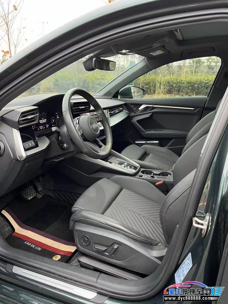 21年奥迪A3轿车抵押车出售