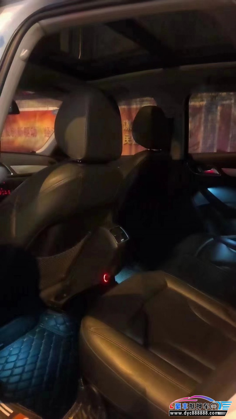 15年奥迪Q3SUV抵押车出售