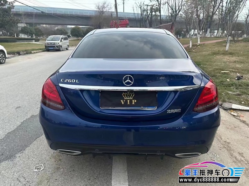 21年奔驰C级轿车抵押车出售