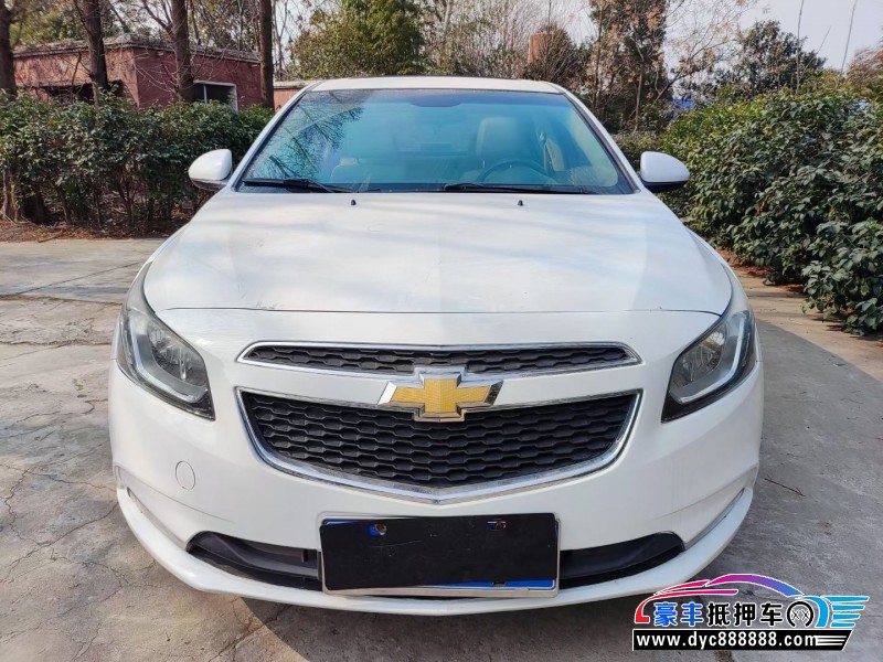15年雪佛兰科鲁兹轿车抵押车出售