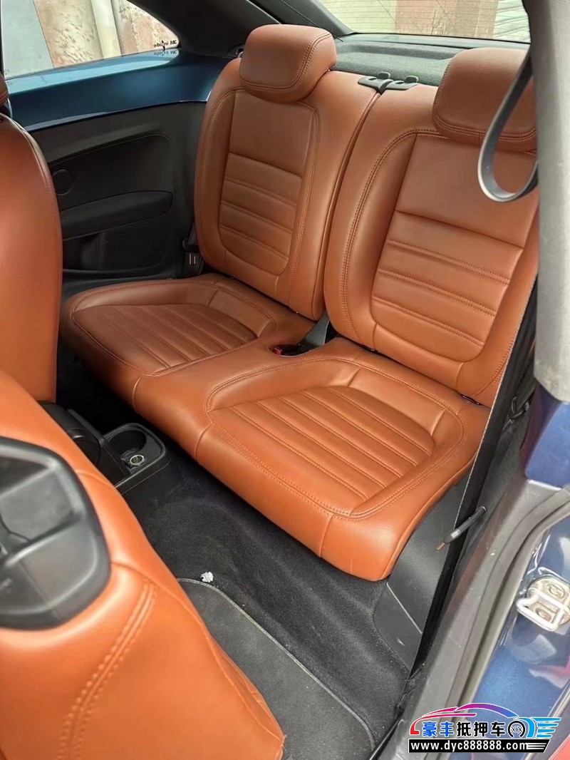 17年大众甲壳虫SUV抵押车出售