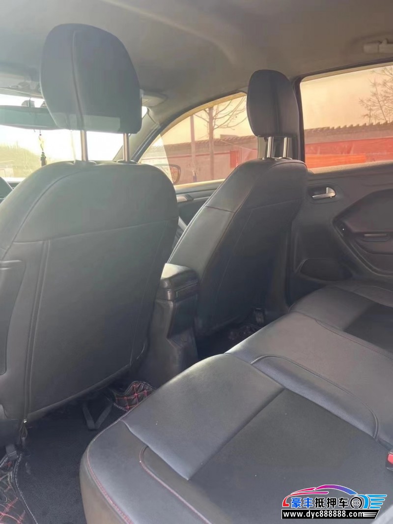 18年雪铁龙C3-XR轿车抵押车出售