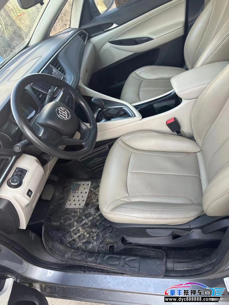 18年别克别克GL6MPV抵押车出售