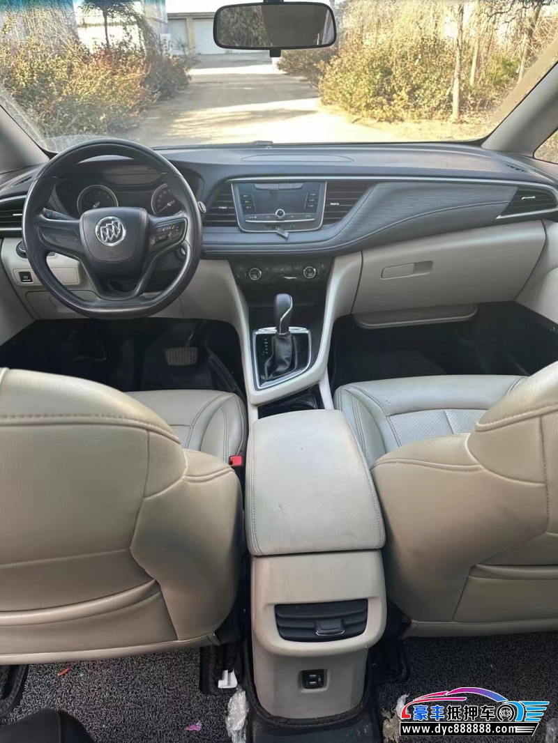 18年别克别克GL6MPV抵押车出售