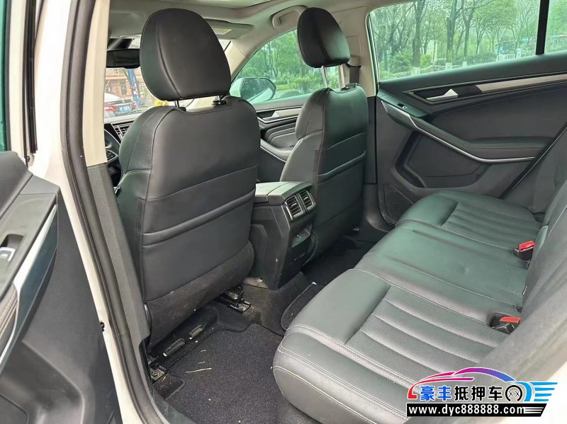 20年福特领界轿车抵押车出售