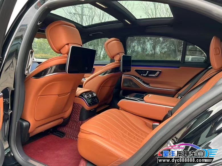 21年奔驰S轿车抵押车出售