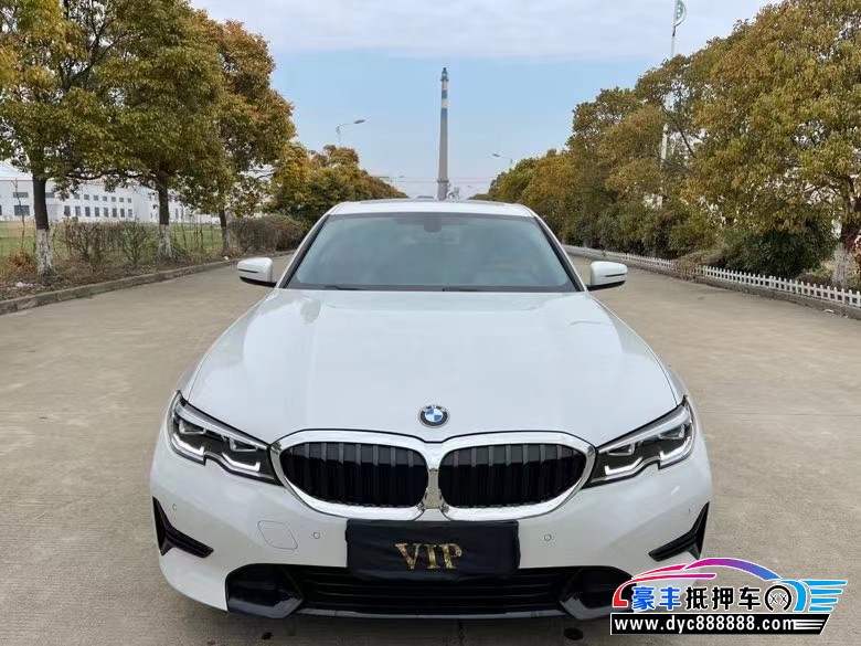 21年宝马3系轿车抵押车出售