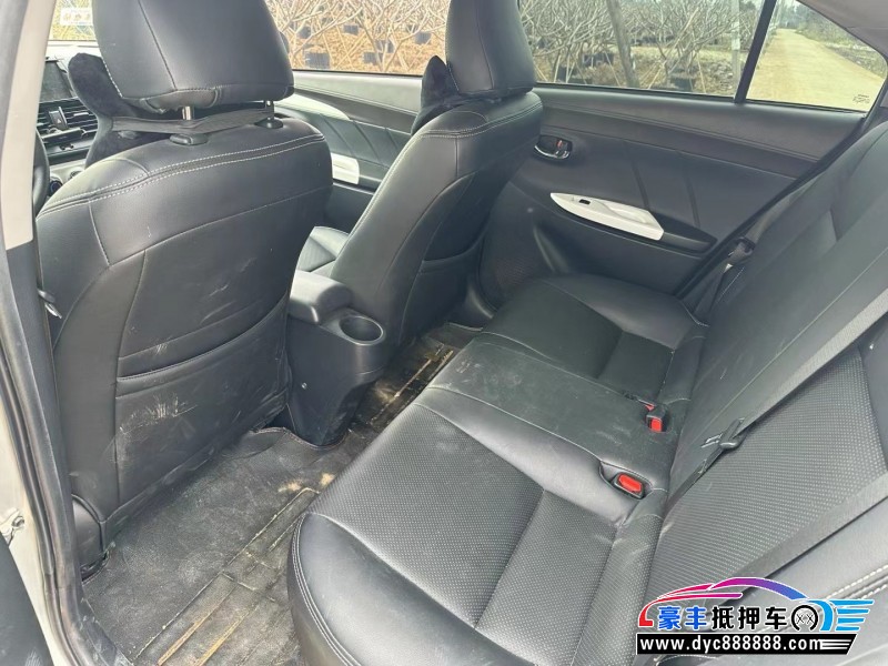 16年丰田威驰(海外)轿车抵押车出售