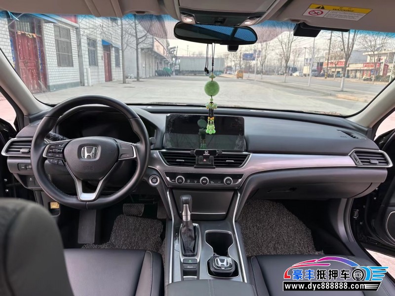 22年本田雅阁轿车抵押车出售