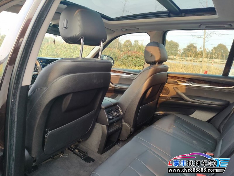 14年宝马X5轿车抵押车出售