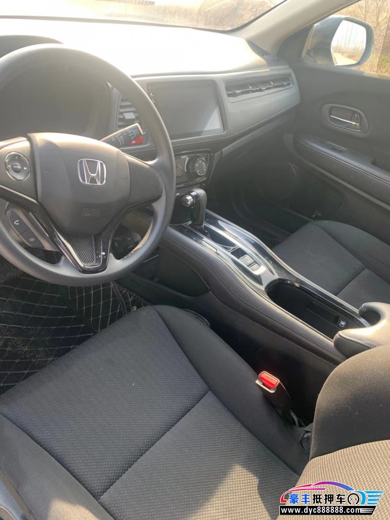 17年本田缤智轿车抵押车出售
