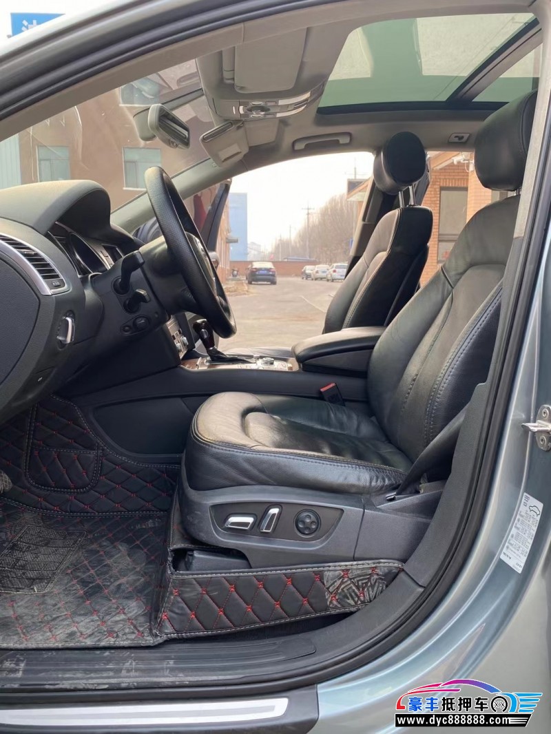 12年奥迪Q7SUV抵押车出售