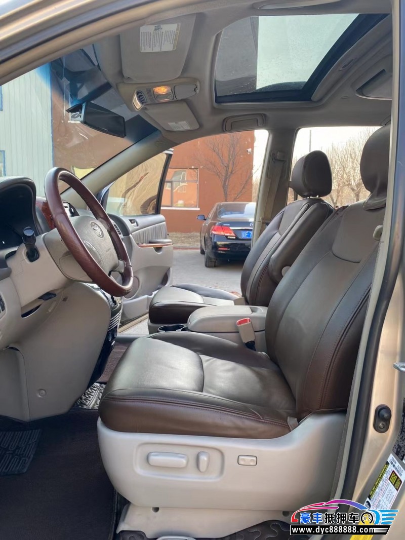 09年丰田塞纳MPV抵押车出售