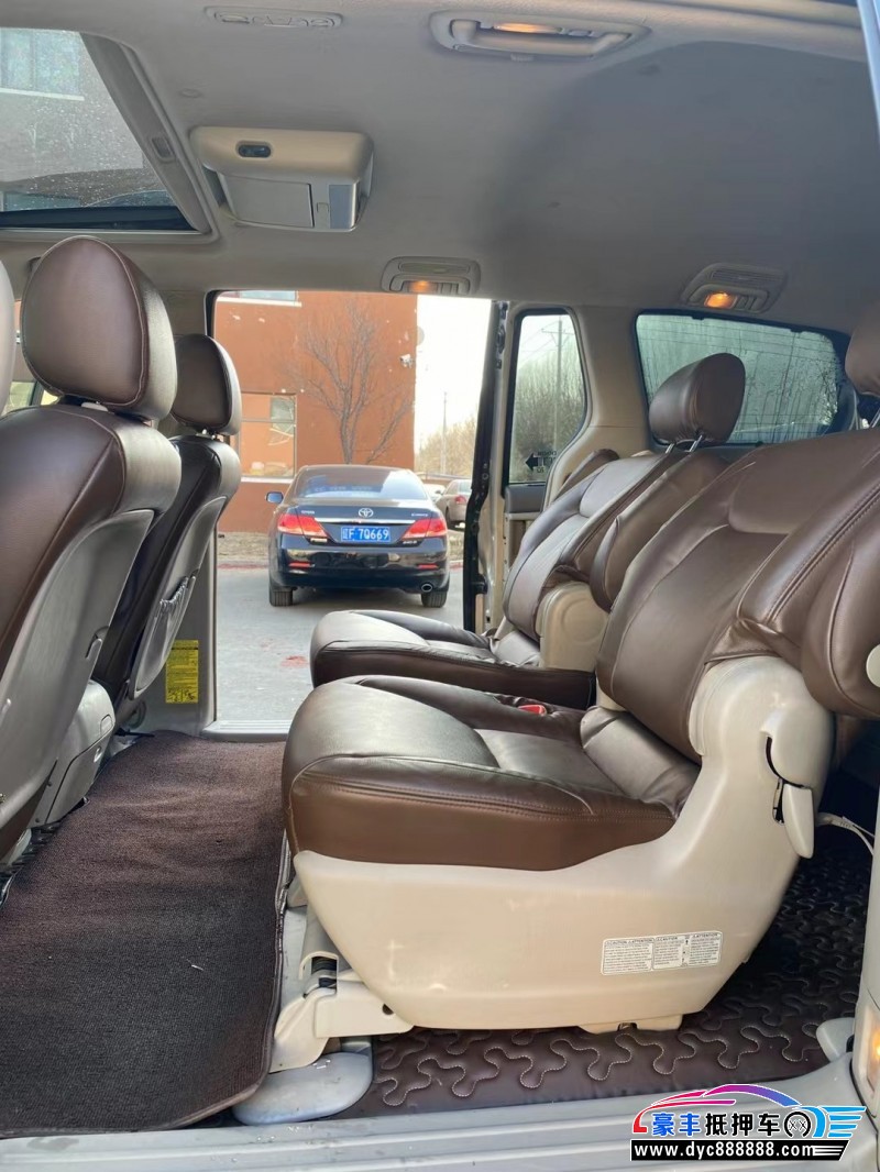 09年丰田塞纳MPV抵押车出售