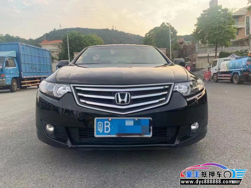 12年本田思铂睿轿车抵押车出售