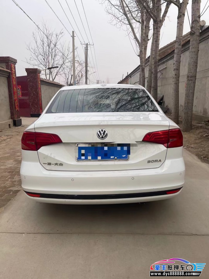 16年大众宝来轿车抵押车出售