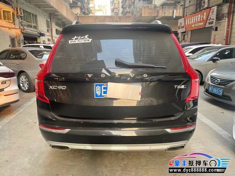 18年沃尔沃XC60轿车抵押车出售