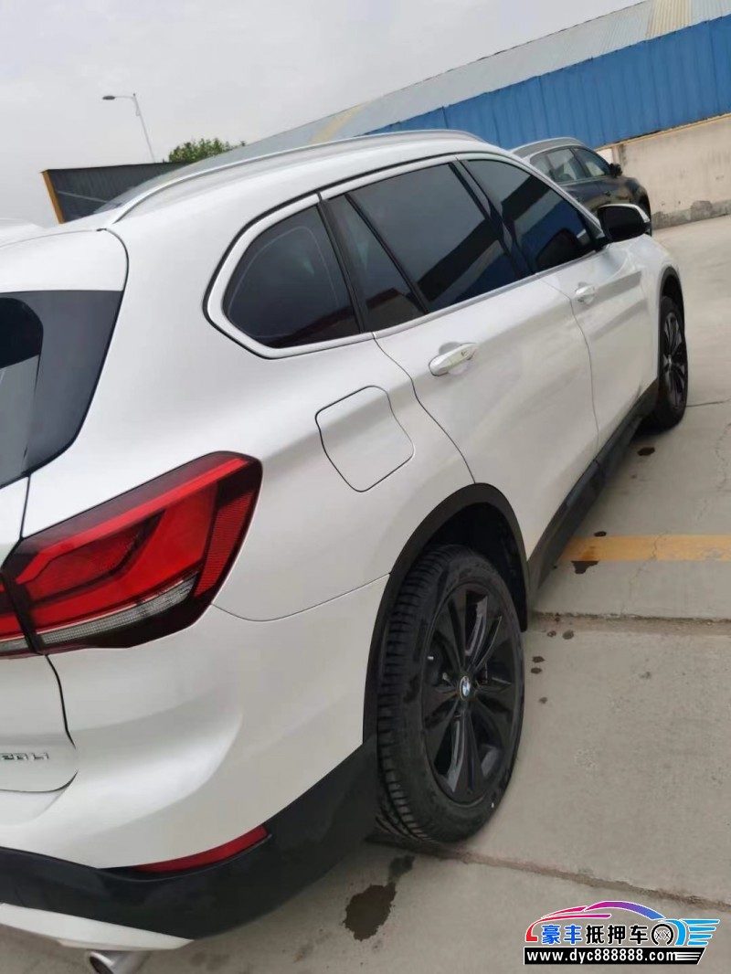 21年宝马X1SUV抵押车出售