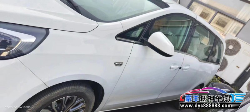 21年别克GL8MPV抵押车出售