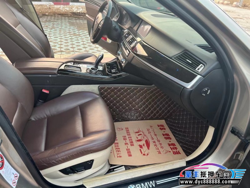 10年宝马5系轿车抵押车出售