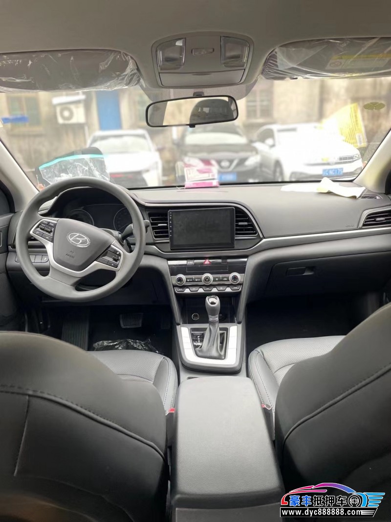 22年现代领动轿车抵押车出售