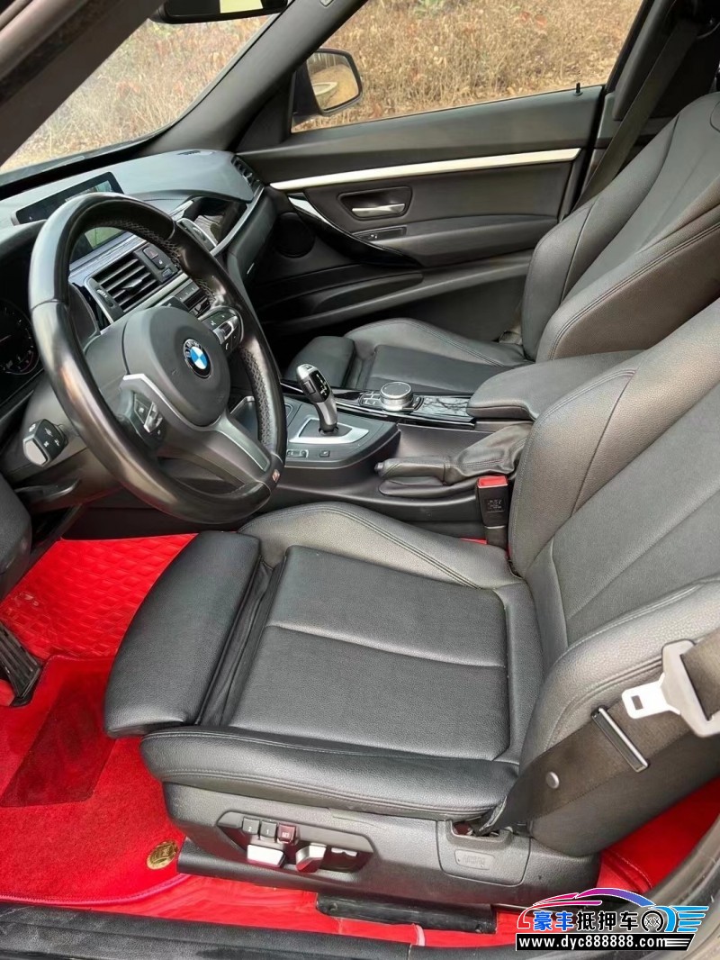 21年宝马3系轿车抵押车出售