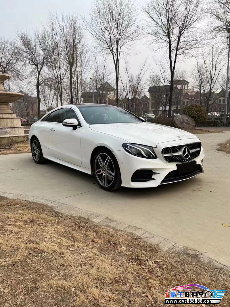 20年奔驰E轿车抵押车出售