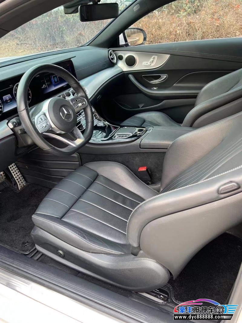 20年奔驰E轿车抵押车出售