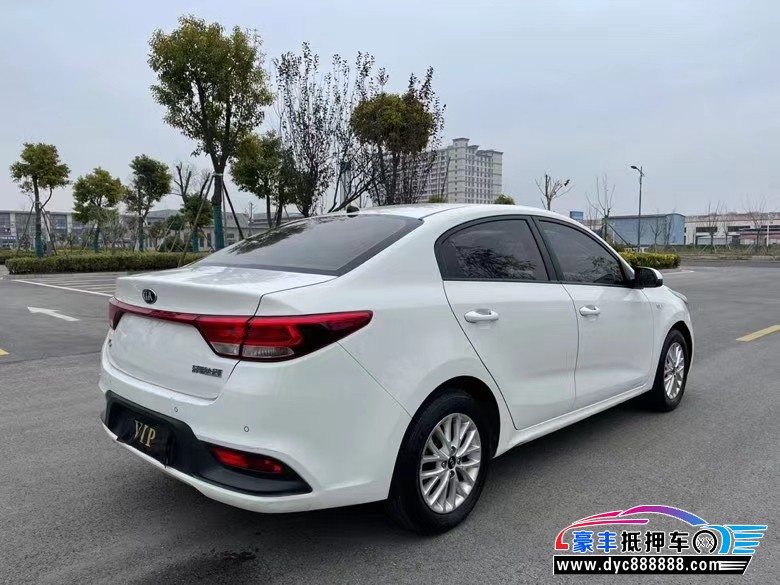 18年起亚K2轿车抵押车出售