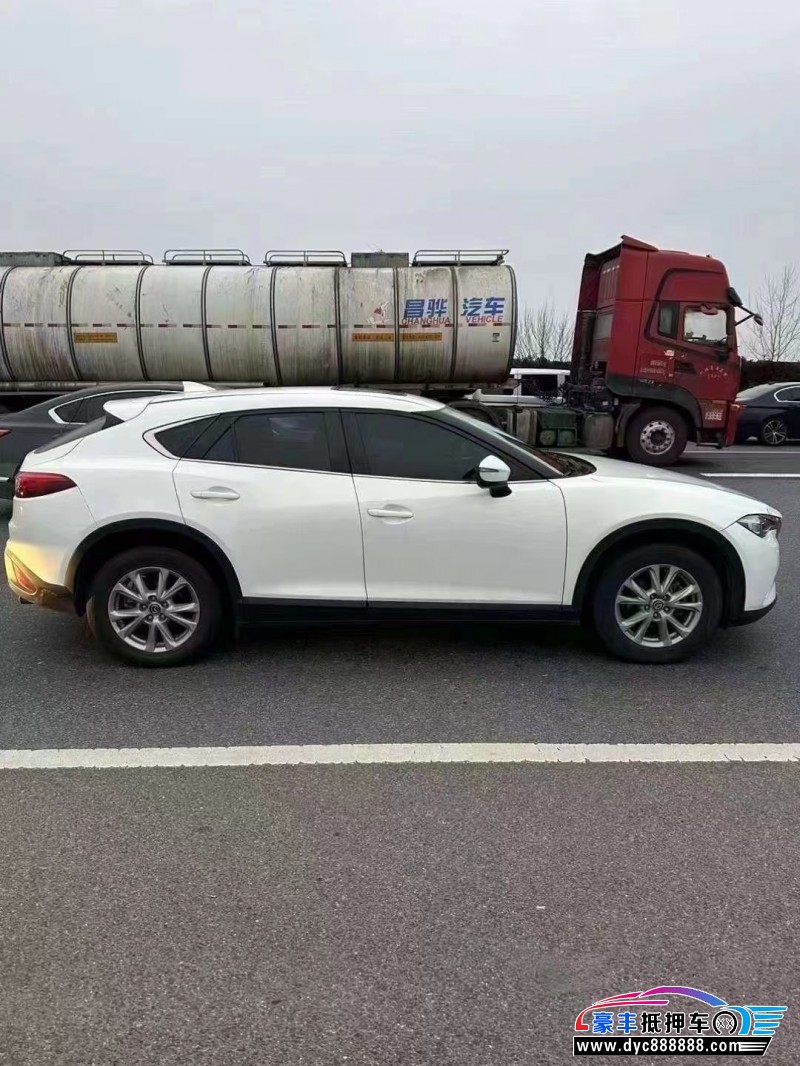 19年马自达CX-4SUV抵押车出售