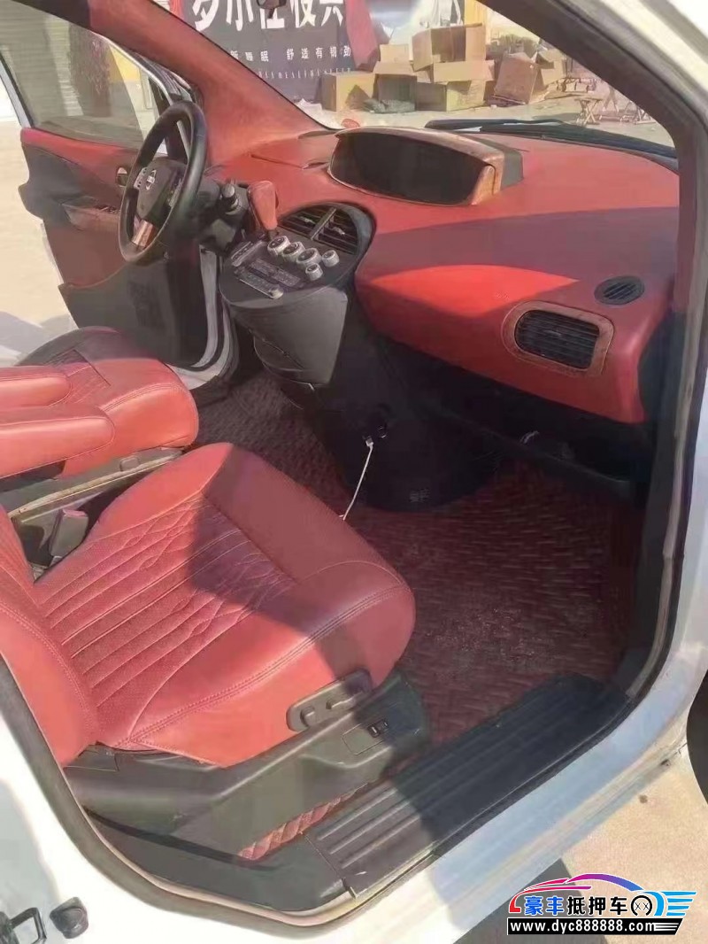 06年日产贵士MPV抵押车出售