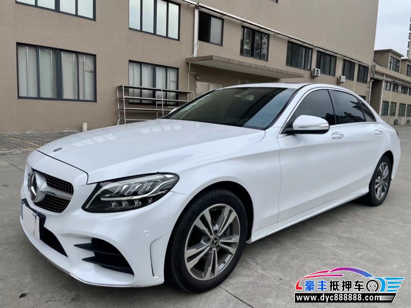 20年奔驰C轿车抵押车出售