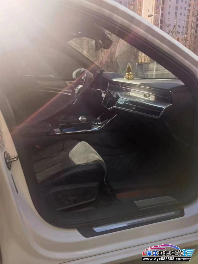 19年奥迪A6L轿车抵押车出售