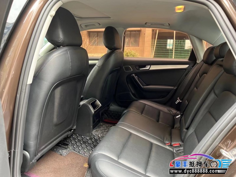 14年奥迪A4轿车抵押车出售