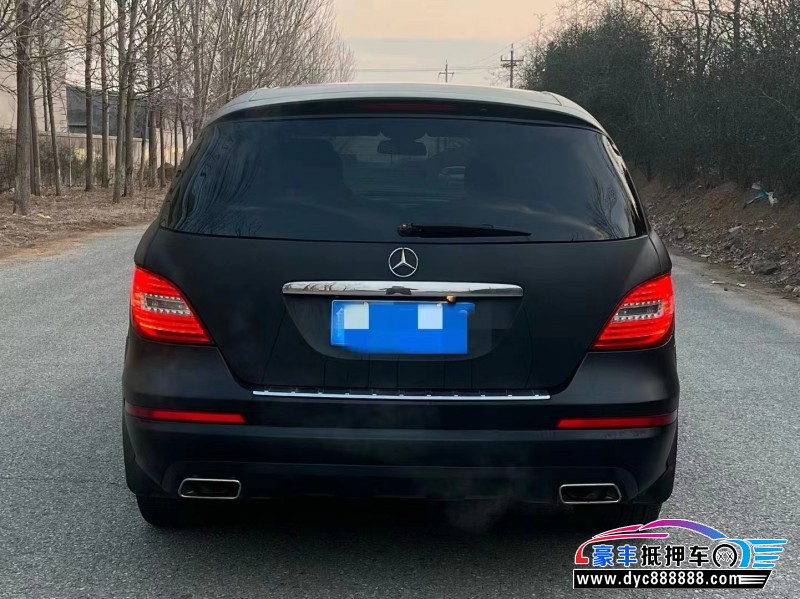 10年奔驰R轿车抵押车出售