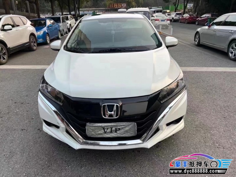 19年本田竞瑞轿车抵押车出售