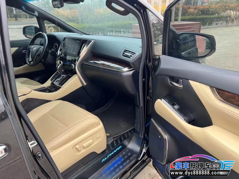 21年丰田埃尔法MPV抵押车出售