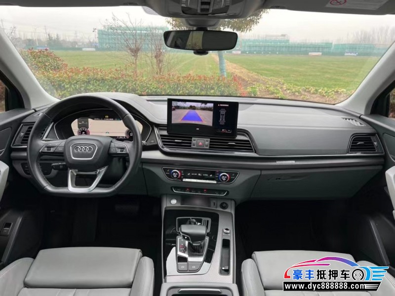 21年奥迪Q5轿车抵押车出售