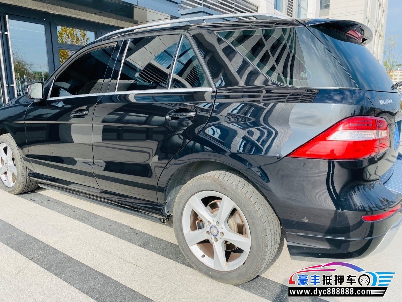 15年奔驰MLSUV抵押车出售