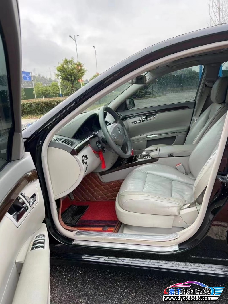 10年奔驰S轿车抵押车出售