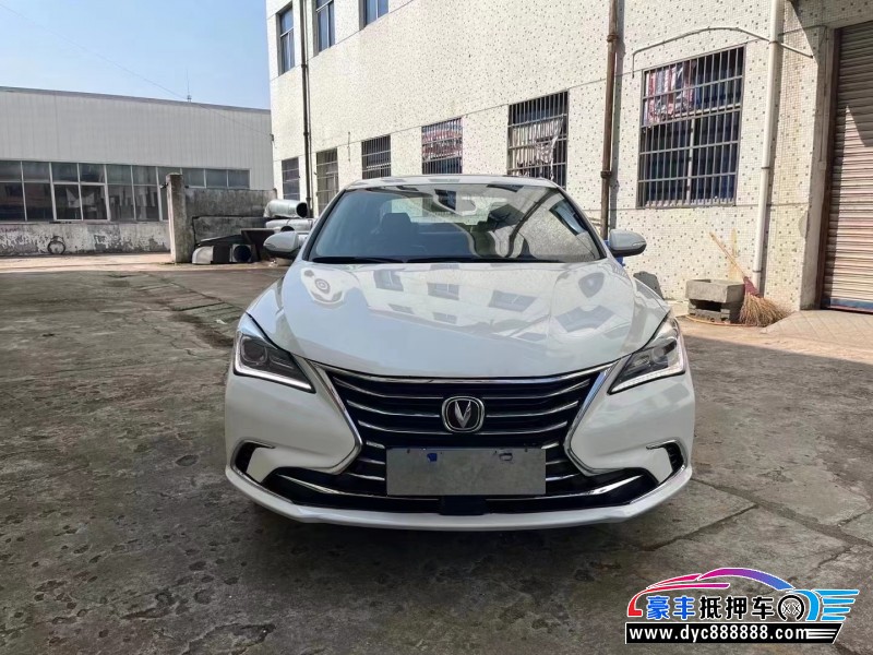 19年长安逸动轿车抵押车出售