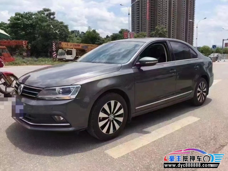 16年大众速腾轿车抵押车出售